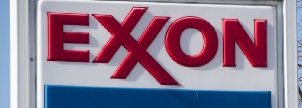 Chevron, Exxon Hit By Low Oil Prices | Financial Tribune